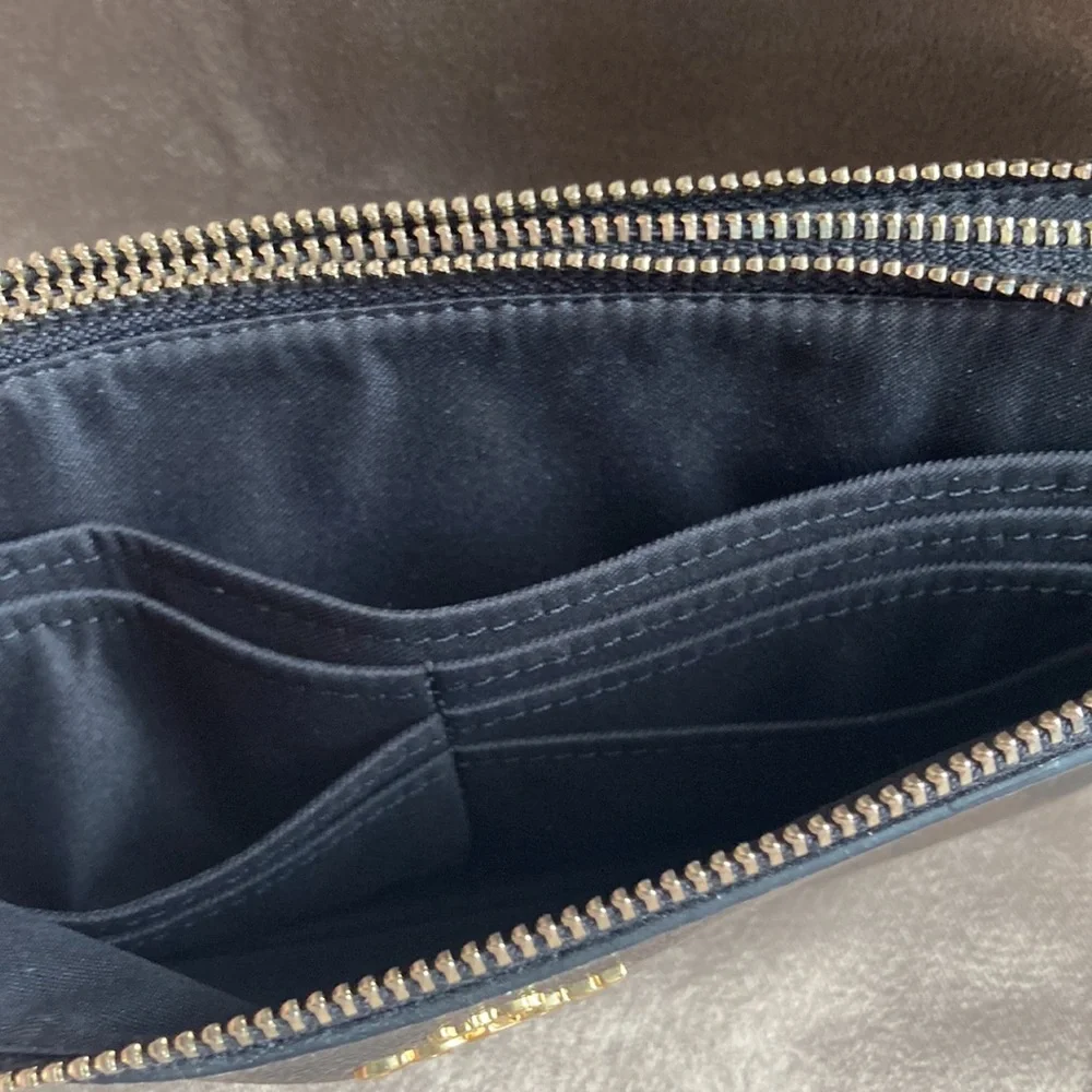 NWT Authentic Coach double zipper wristlet - Picture 6 of 8